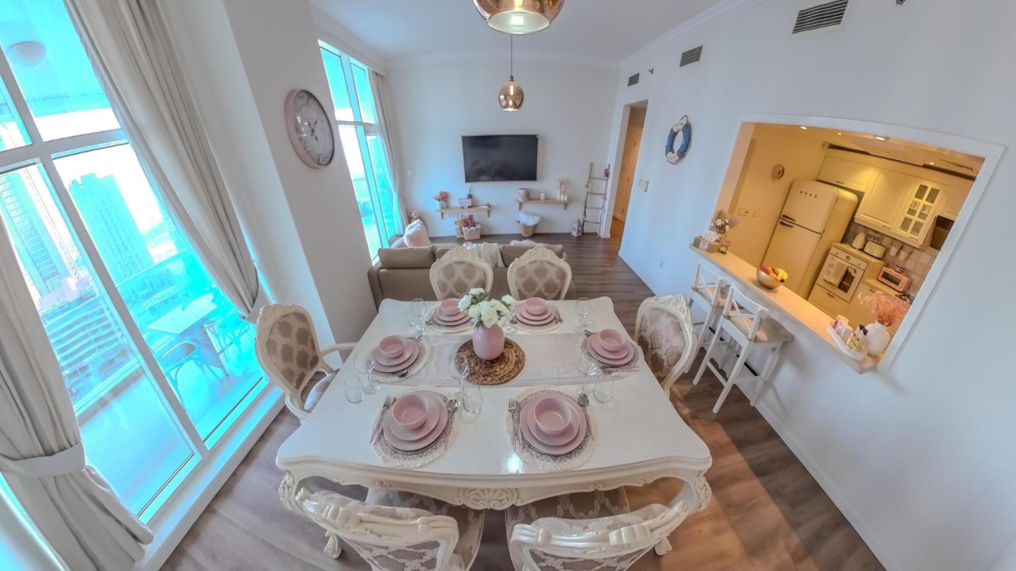 Elegant 2 Bedroom In Marina- Just 1 Min Walk From Jbr * Dubaï