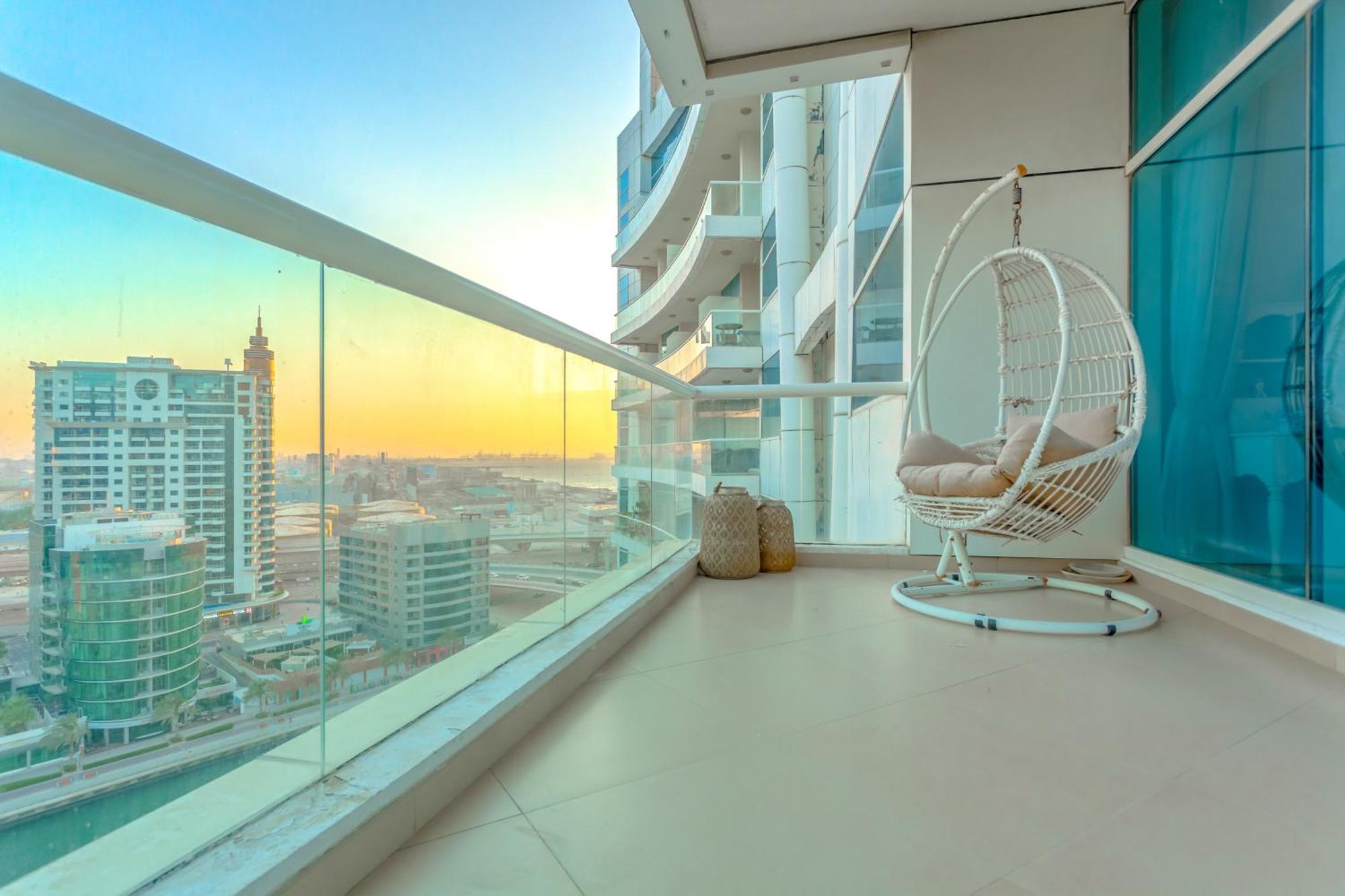 Elegant 2 Bedroom In Marina- Just 1 Min Walk From Jbr Appartement Dubaï