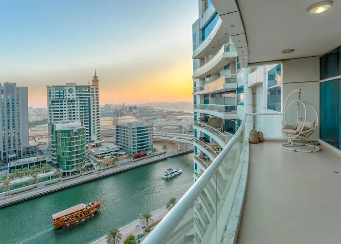Elegant 2 Bedroom Apartment In Dubai Marina- Just 1 Min Walk From Jbr Beach